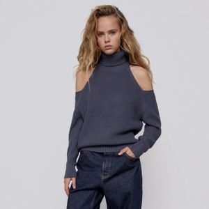 Zara Cold Shoulders Sweater